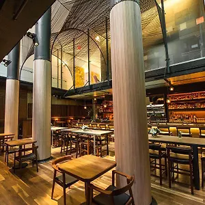 4* Hotell Times Square Towers